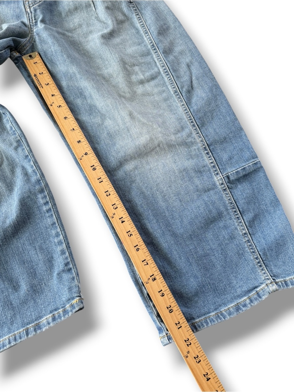 Anthropologie The Kenna Mid-Rise Heritage Barrel Jeans by Pilcro Size 25P - Picture 8 of 11